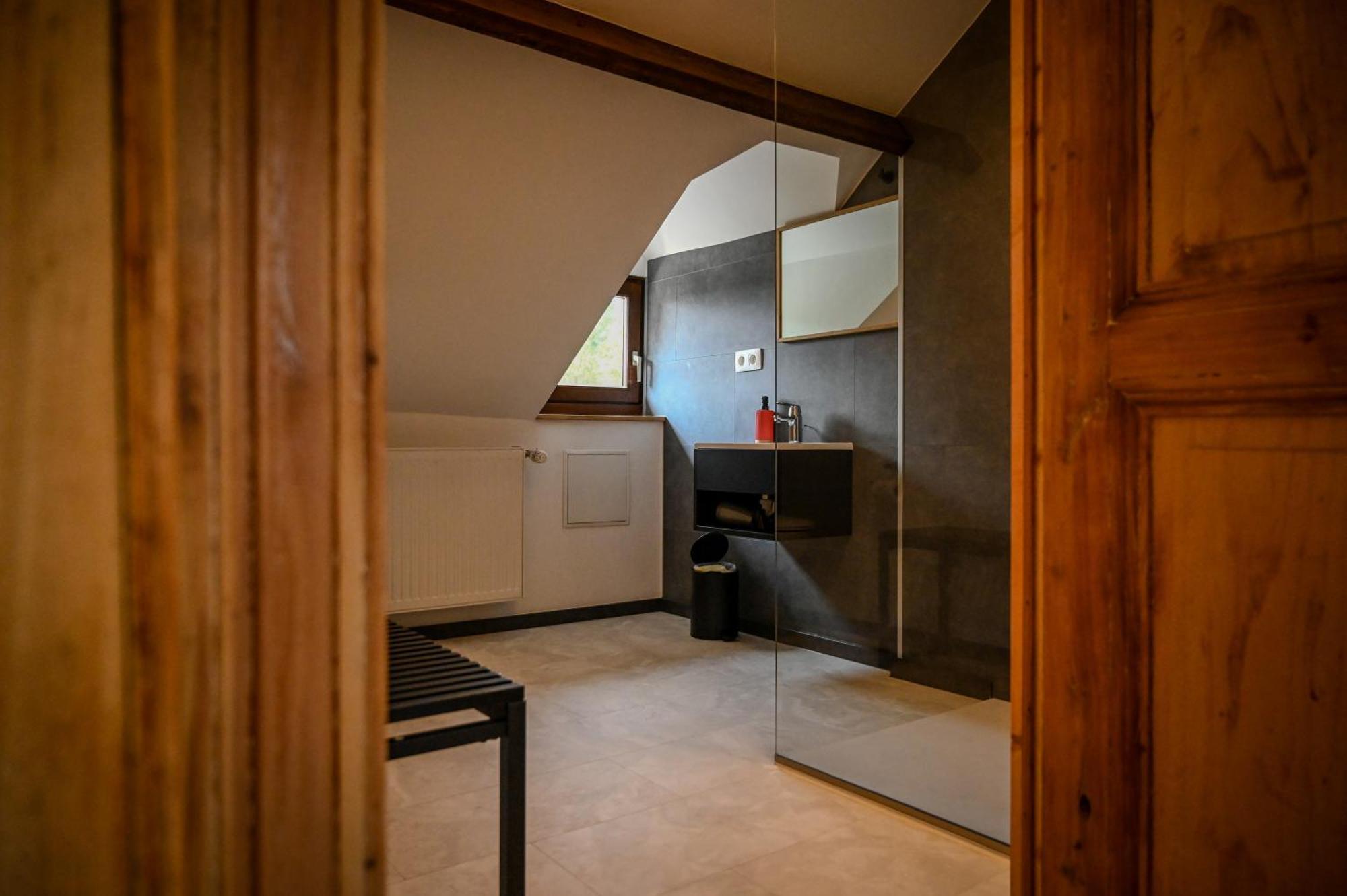 Open Source à l'entrée du Circuit! Apartamento Stavelot Quarto foto